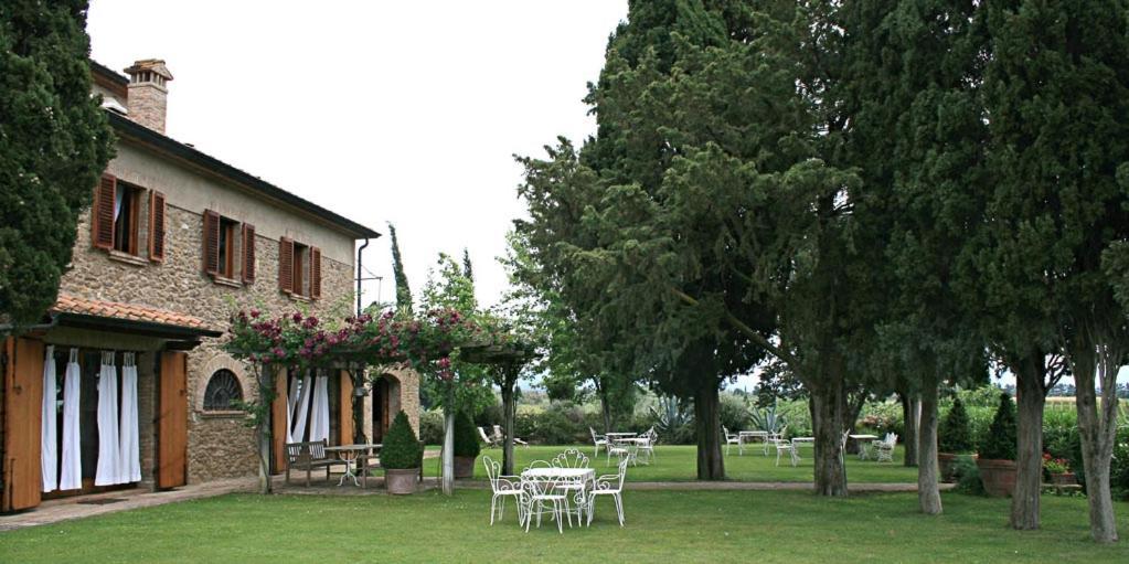 Podere Le Mezzelune 비보나 외부 사진